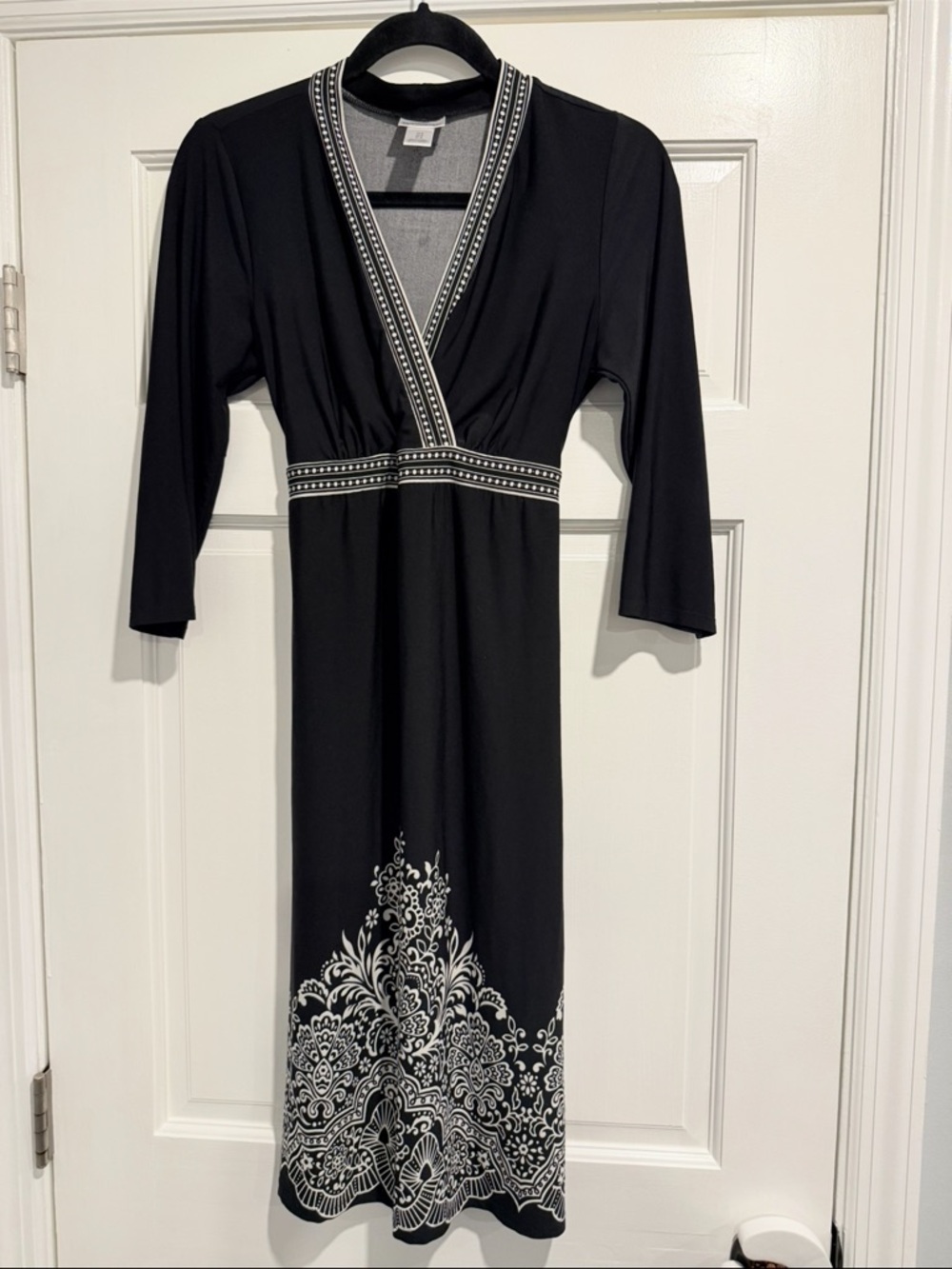 Motherhood‎ Maternity Black Dress with White Border Print size medium
